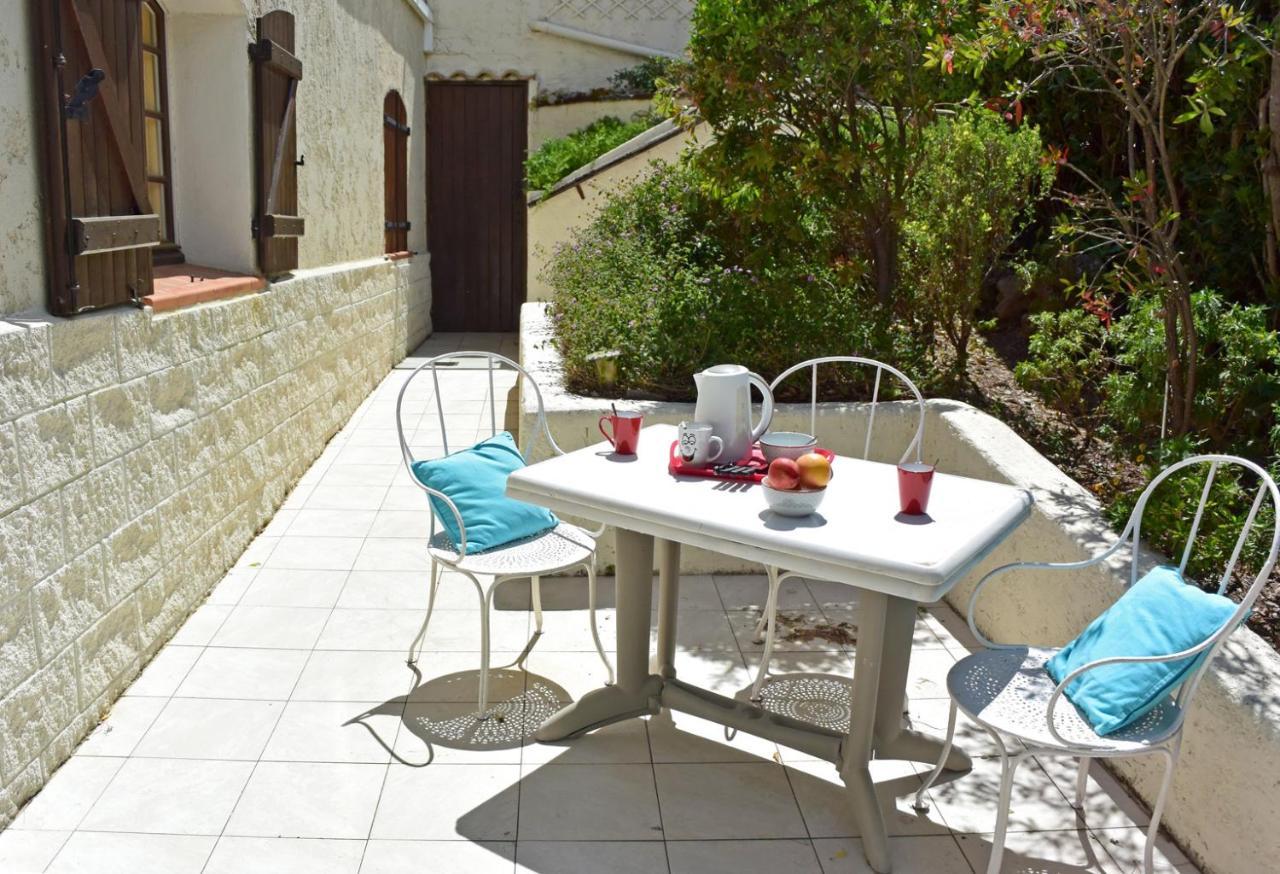 Appartements Dans Villa En Rez De Jardin Hyeres Exterior photo